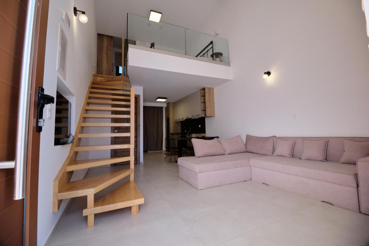 Zefiros Luxury Apartments ซิโวตา ภายนอก รูปภาพ